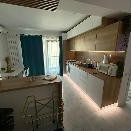 Dvd Tomis Apartment